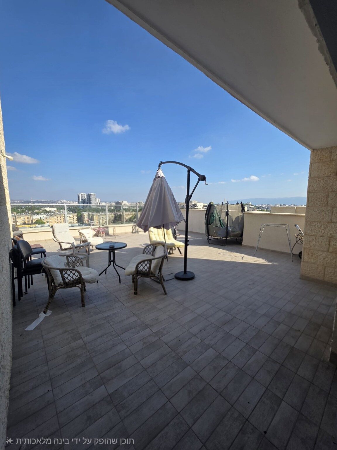 פנטהאוז 4 חדרים למכירה — רחוב עפרה חזה, קריית מוצקין — תמונה 3