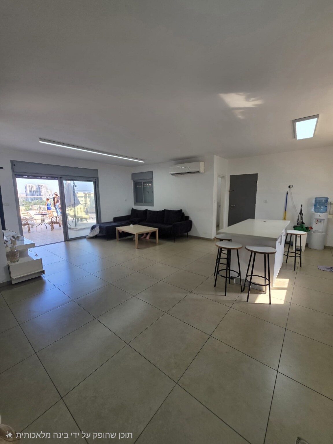 פנטהאוז 4 חדרים למכירה — רחוב עפרה חזה, קריית מוצקין — תמונה 7