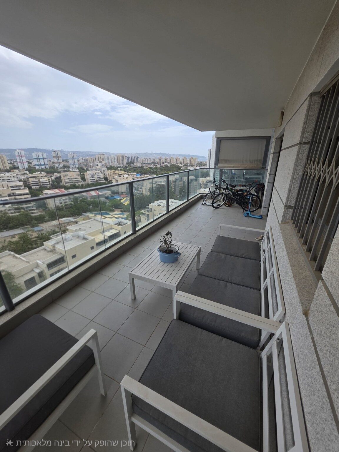 דירת 5 חדרים למכירה — רחוב עפרה חזה, קריית מוצקין — תמונה 3